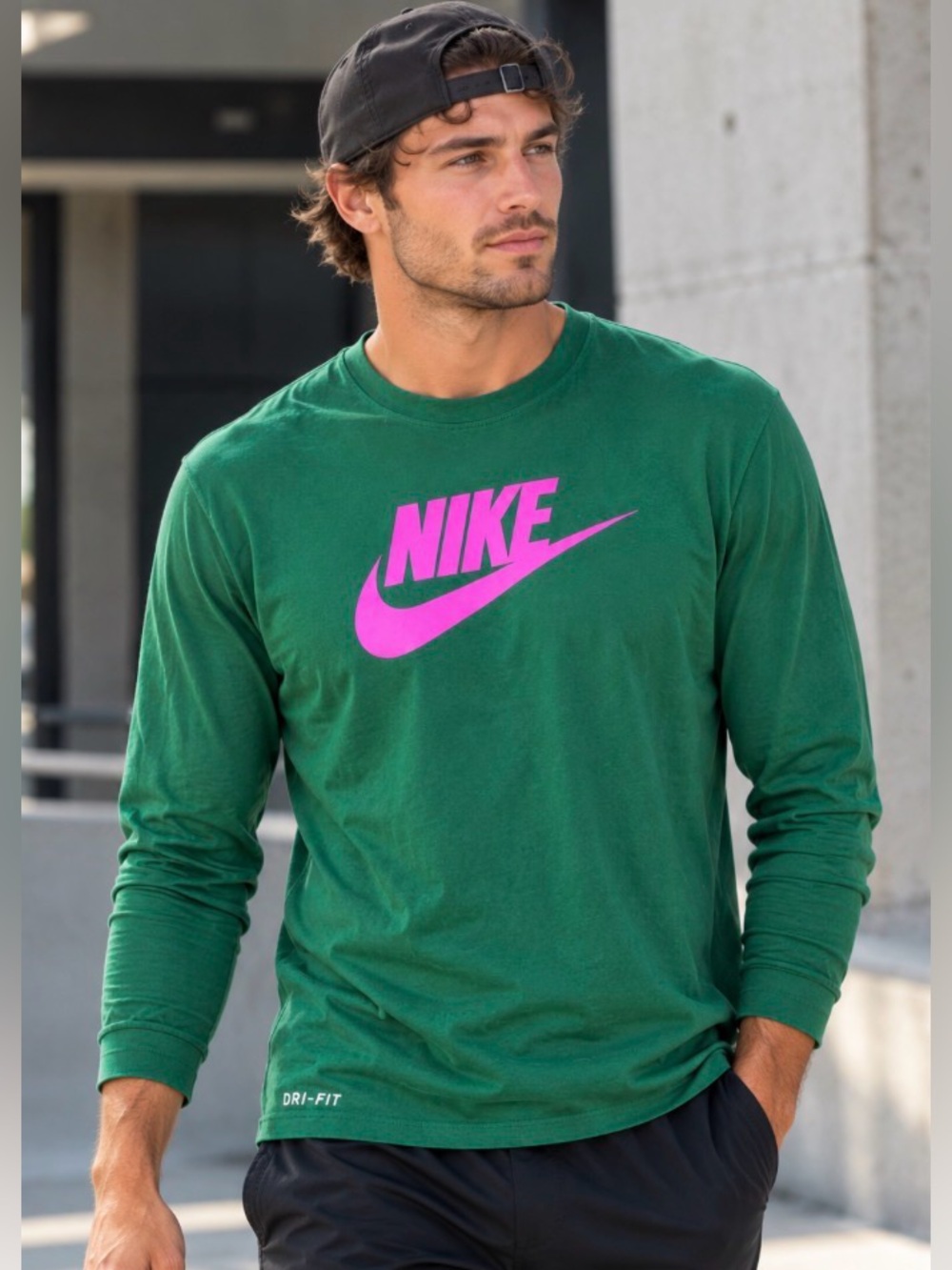 Nike Dri-FIT long sleeved Tee in Green with pink swoosh - size Medium.